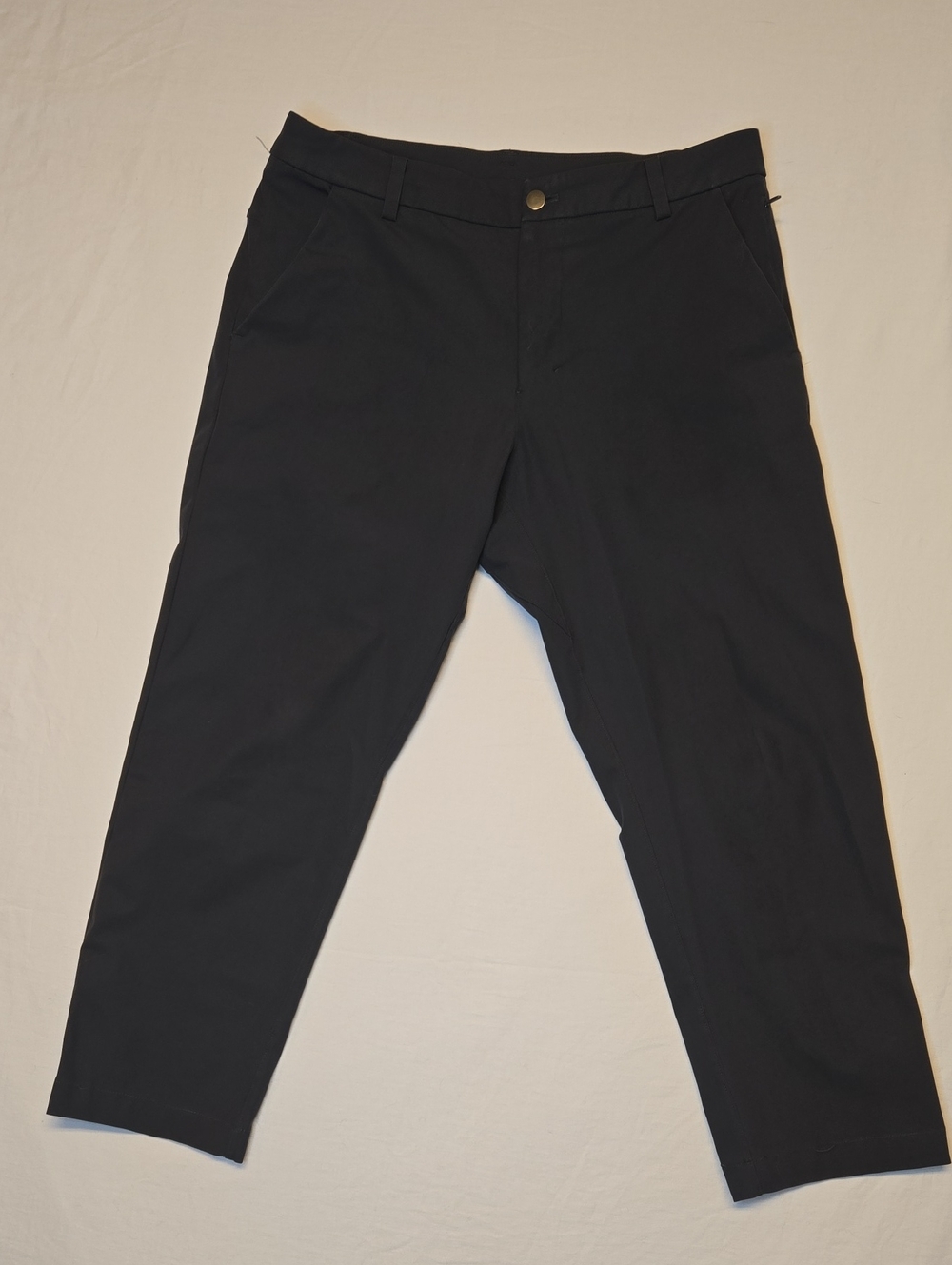 Lululemon Athletica Men's Drak Gray Stretch Chino Pants